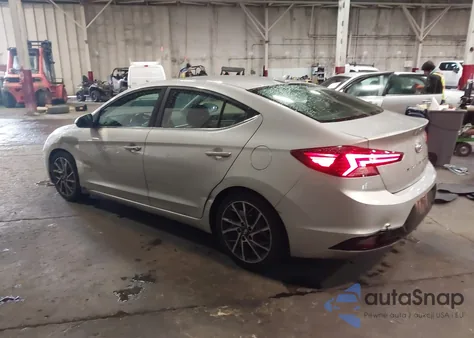 2019 Hyundai Elantra Limited из США, поврежденный, VIN 5NPD84LF1KH446732